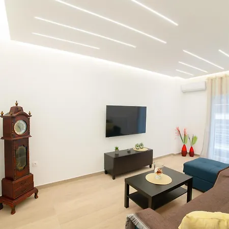 Spacius And Comfy Apartment Saloniki Zewnętrze zdjęcie